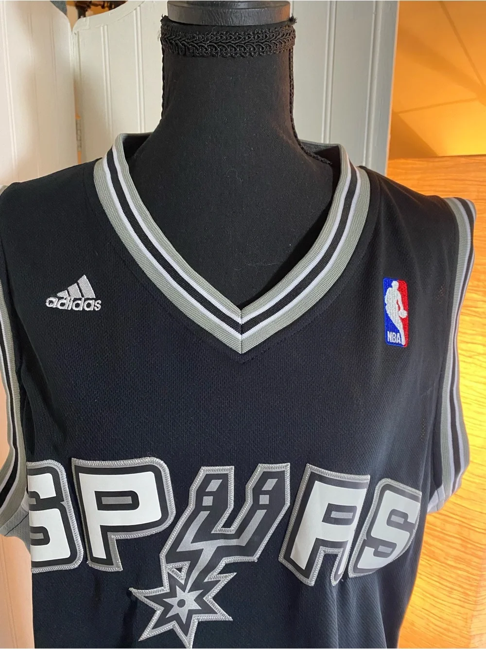 Men’s Adidas San Antonio Spurs 2 Jersey